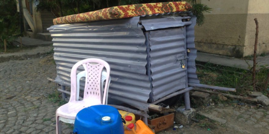 Etiyopya'da yoksulların 'tenekeden' yaşam alanları