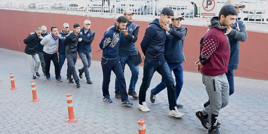 Terör örgütü DEAŞ'a 'kasım darbesi'