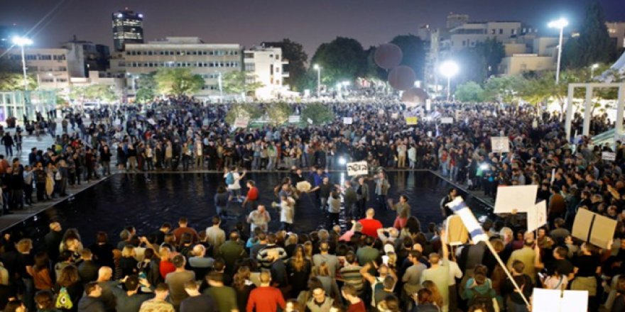 İsrail'de binlerce kişiden Netanyahu protestosu