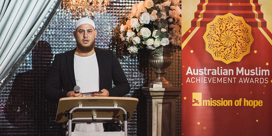 Ödül törenine Hadis-i Şerif damgası