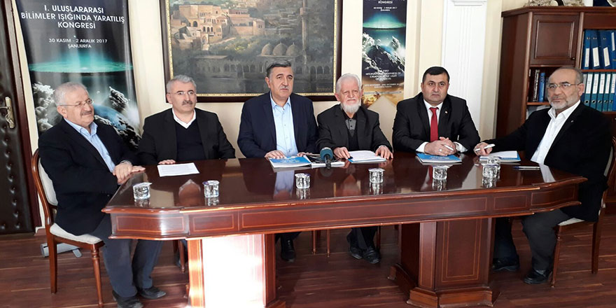 Bilimdeki dinsiz terminolojiyi kullanmak mecburiyetinde değiliz!