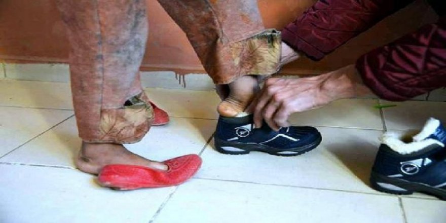 Hakkârili minikleri sevindiren yardım