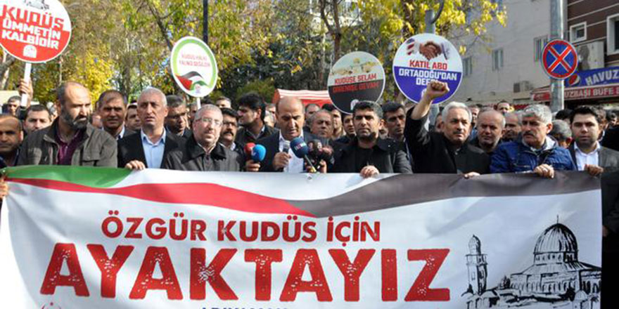 Türkiye ayakta: Kudüs'e destek, Amerika ve İsrail'e lanet