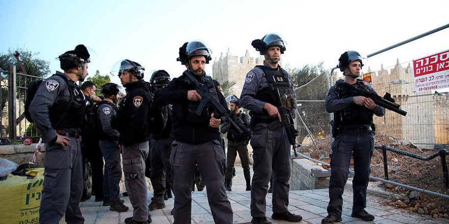 Yahudi yerleşimcilerin Mescid-i Aksa'ya girmesine izin verildi