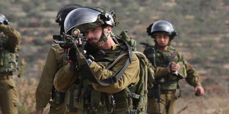 Filistinli 4 çocuk annesi Kavasimi'nin gözaltı süresi uzatıldı