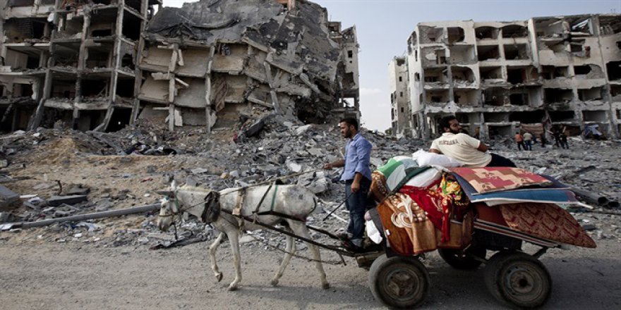 Irak'ta hükümet binaları çatışmalarda büyük zarar gördü