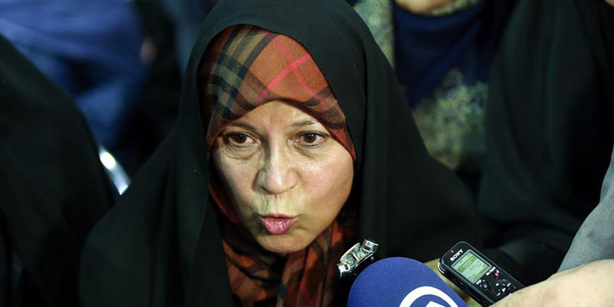 İran'da başörtüsünün mecburi olmasına karşıyım