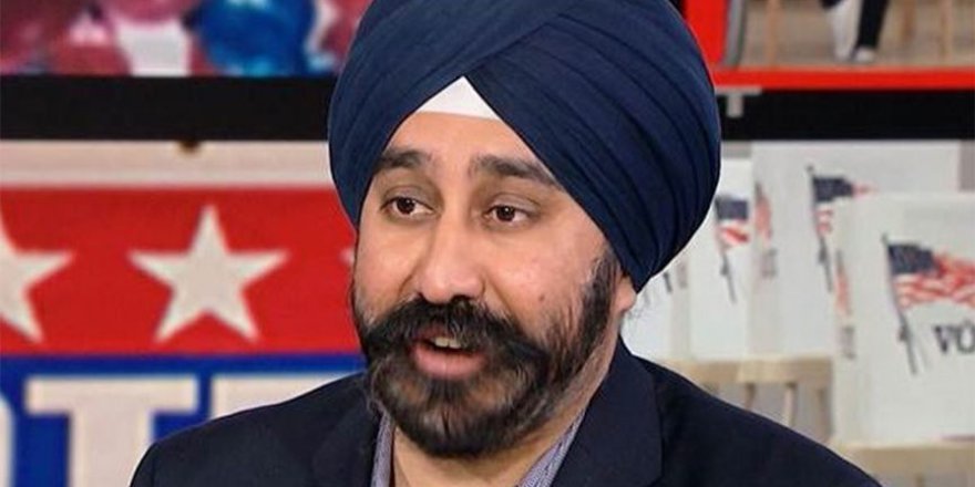 Başkanın sakalı var o halde Müslüman, Müslümansa Noel'i yasaklamıştır!