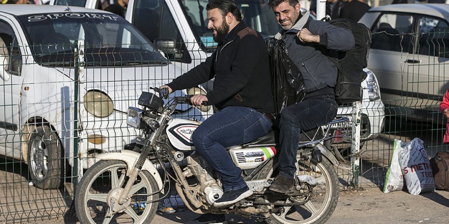 Suriyelilerin güvenli bölgelere dönüşü sürüyor