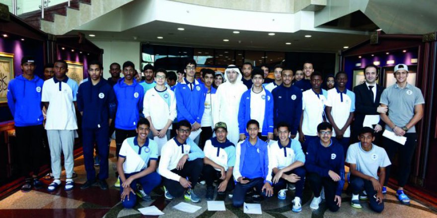 18 bin kitap dağıtarak İslamiyet'i tanıtıyorlar