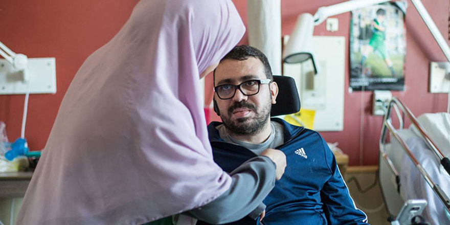 Cemaati korumak için kurşunların önüne atılmıştı