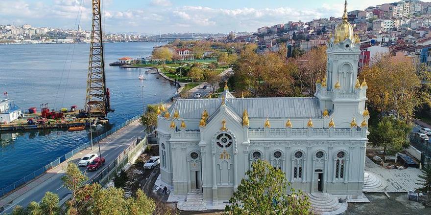 Türkiye'deki 14 kilise ve sinagog restore edildi
