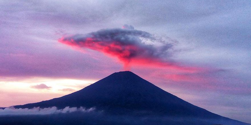 Bali Adası'nda Agung Yanardağı'ndaki hareketlilik
