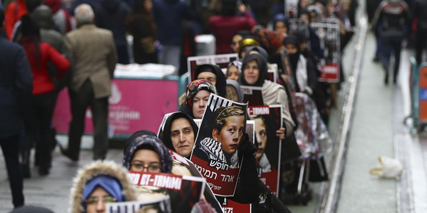 İsrail hapishanelerindeki Filistinliler için sessiz yürüyüş