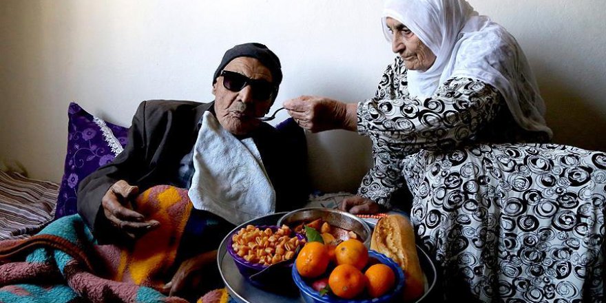 'Çocuklarımız bizi unutuyor ama devlet unutmuyor'