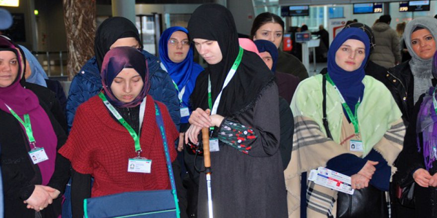 Almanya'da görme engelliler kutsal topraklara hareket etti
