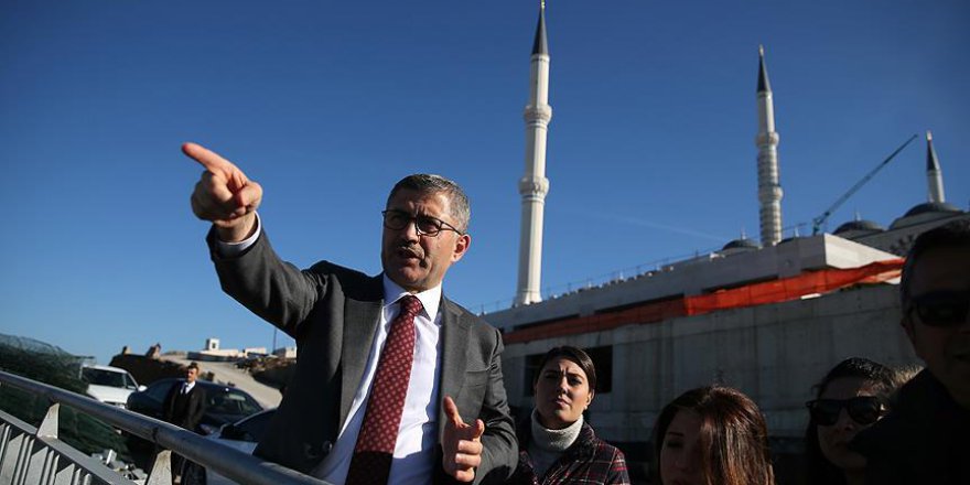 'Çamlıca Camisi çevresinde 2000'e yakın konut ve iş yeri yapacağız'