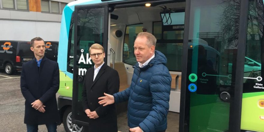 İsveç'te "sürücüsüz minibüs" dönemi başlıyor
