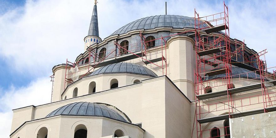 Namazgah Camisi Balkanlar'ın en büyük camisi olacak