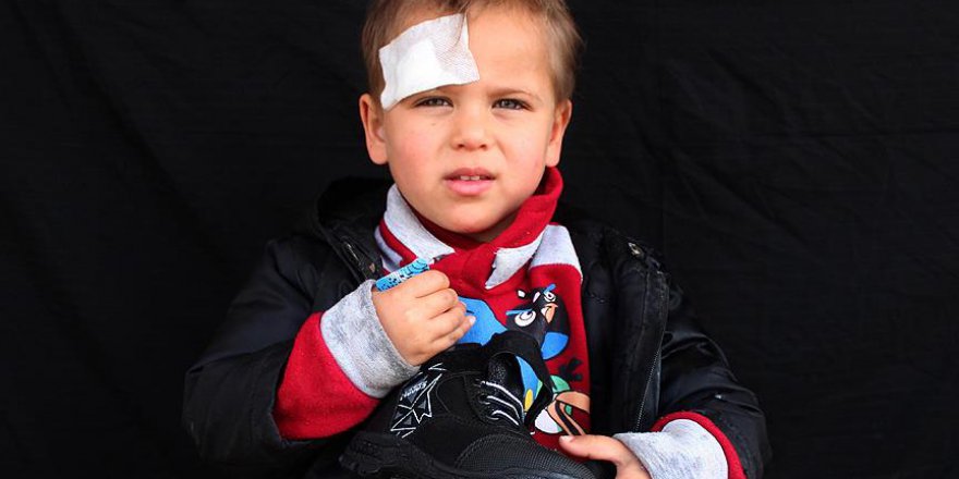 Suriyeli çocukların ayakları üşümeyecek