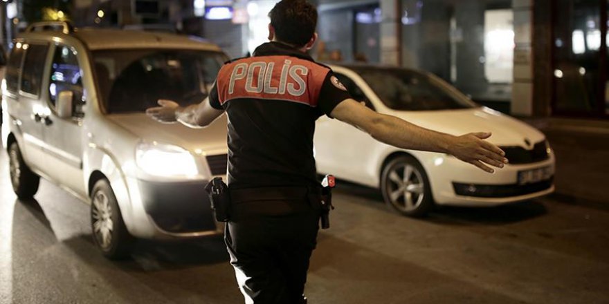 Görünmeyen 'dövme' polisliğe engel olmayacak