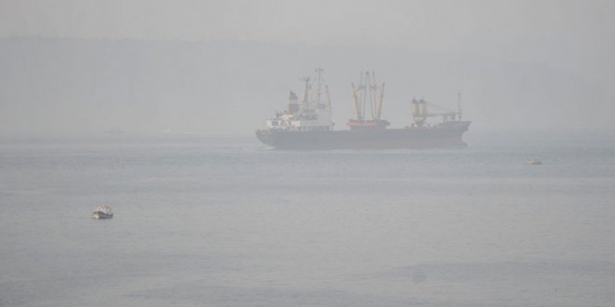 Çanakkale Boğazı çift yönlü transit gemi geçişlerine kapatıldı