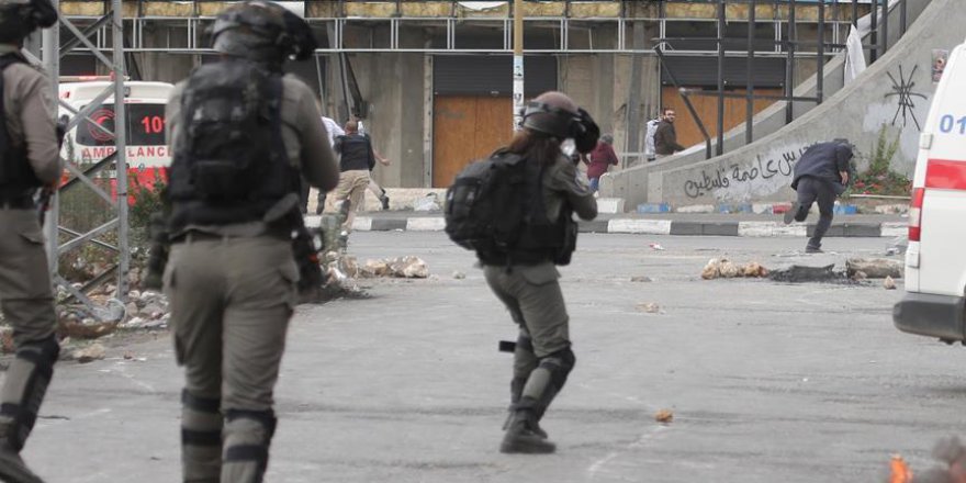 İsrail'in cenaze törenindeki müdahalesinde bir Filistinli ağır yaralandı