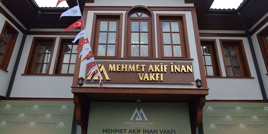 Mehmet Akif İnan Vakfı Açıldı