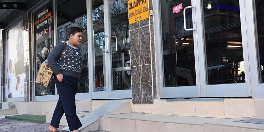 Suriyeli boyacı çocuğun hayali gerçek oldu