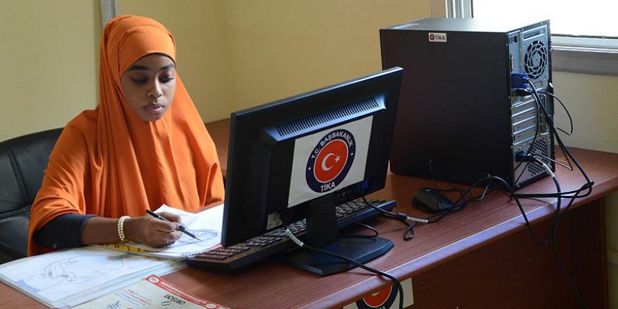 TİKA'dan Somali'ye eğitim desteği