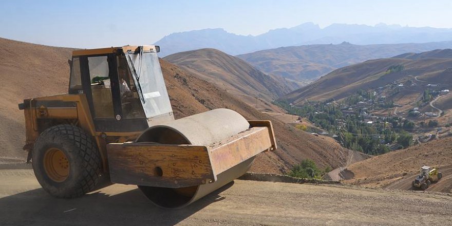 KÖYDES'le 450 ilçeye 900 milyon lira ödenek