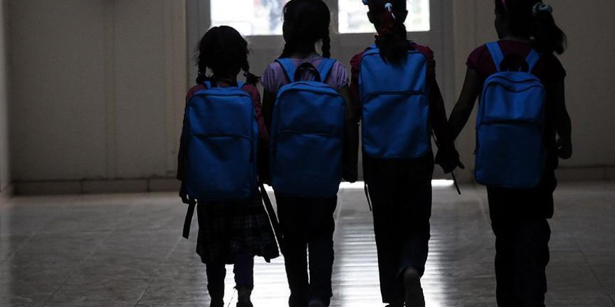 Çocuklarda bel ve sırt ağrılarına dikkat