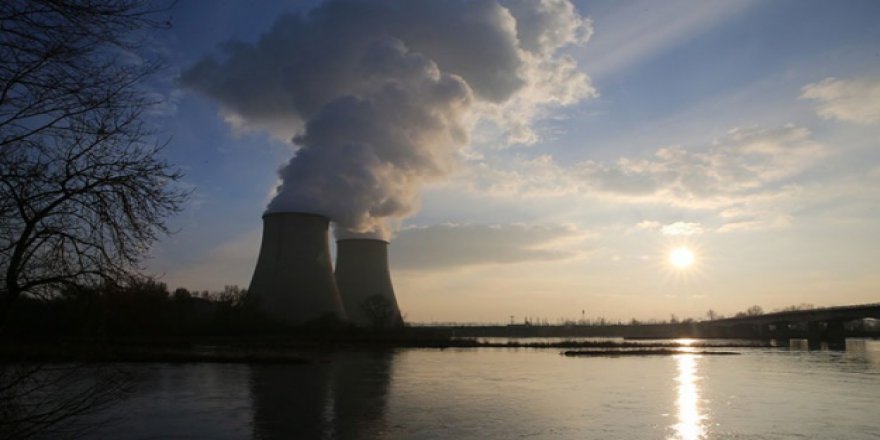Nükleer santraller ekonomiye de "enerji" veriyor