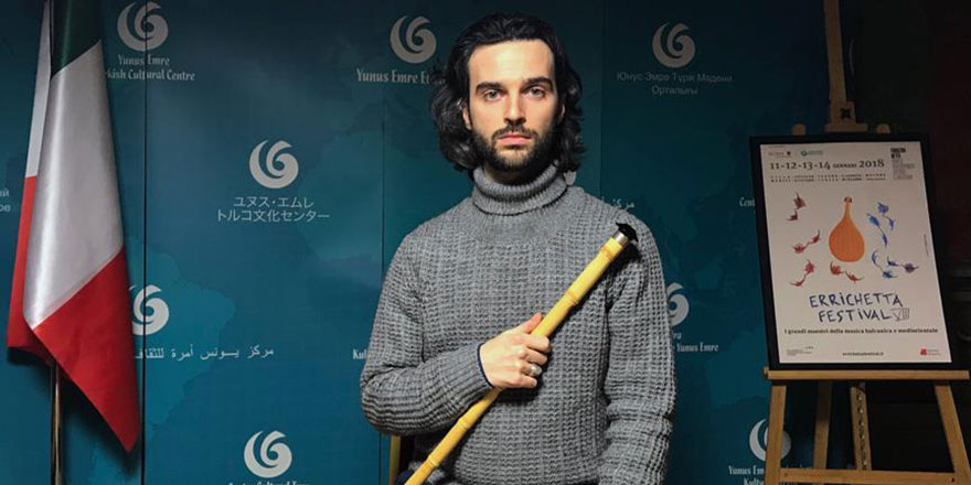 Ney sesini duydu Müslüman oldu