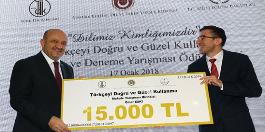 'Dilimiz Kimliğimizdir' konulu makale ve deneme yarışması ödülleri sahiplerini buldu