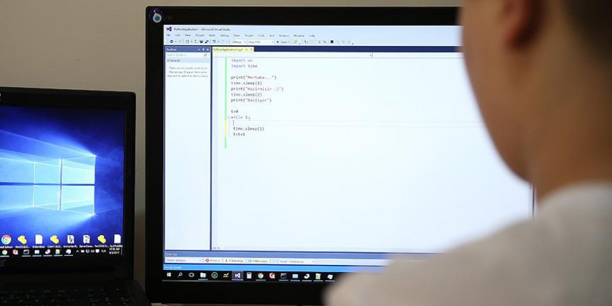 Çocuklara 'gönüllü' kodlama eğitimi