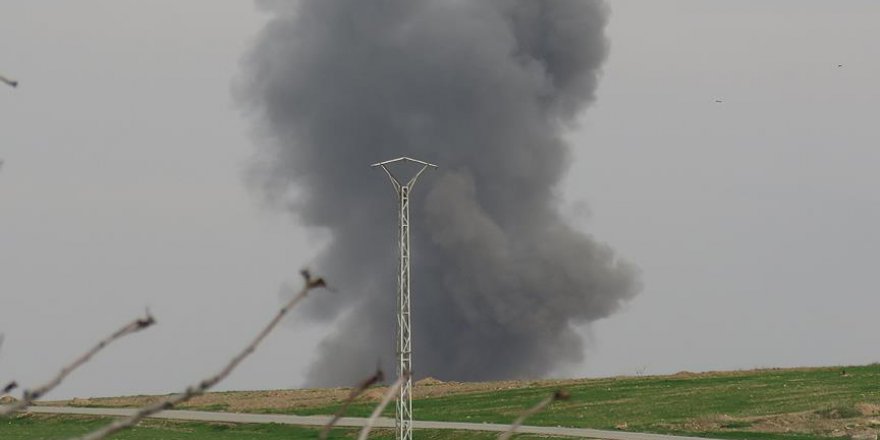 Rejim Ebu Zuhur havaalanını ele geçirdi