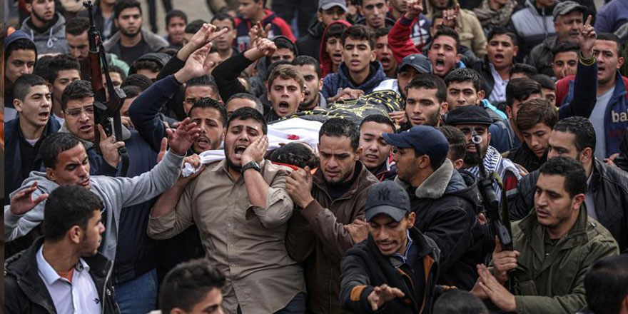 İşgalci İsrail'in öldürdüğü Filistinli çocuk son yolculuğuna uğurlandı