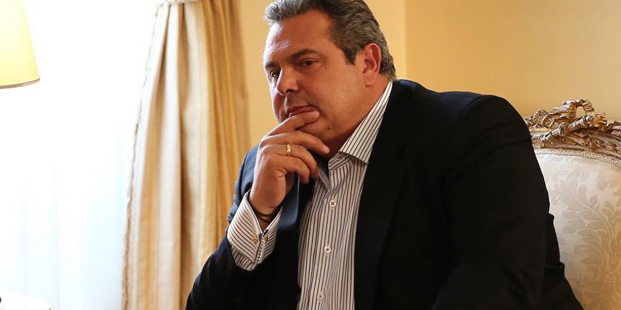 Yunanistan Savunma Bakanı Kardak'a yaklaştırılmadı