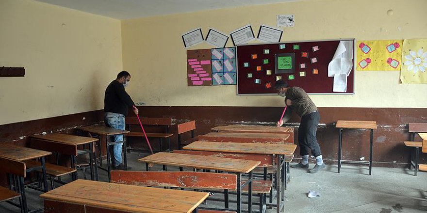 Denetim altında topluma uyum sağlıyorlar