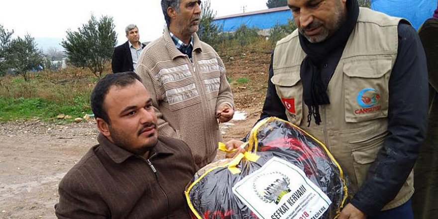 Suriyelilere insani yardımlar hız kesmiyor
