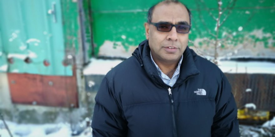 Yaşadığı bölgenin ilk Müslümanı Javed'in hummalı çalışması