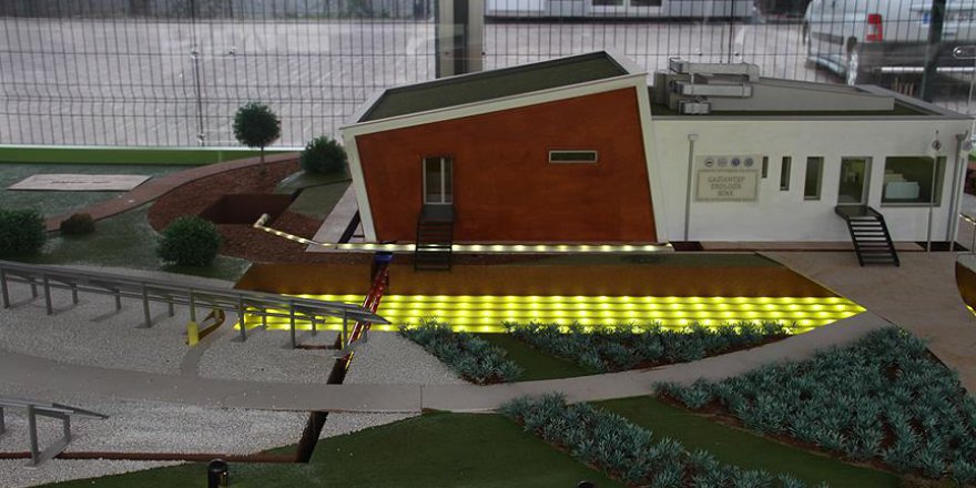 Bu binanın enerjisi de güneşten geliri de