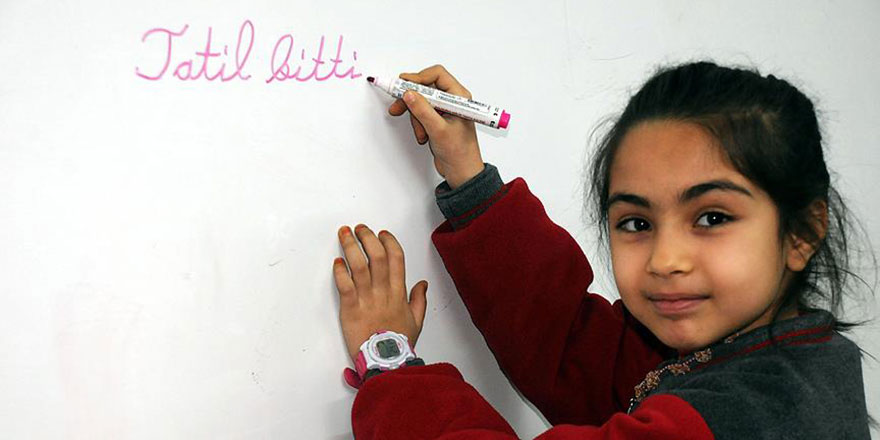 Allah zihin açıklığı versin: Yeni eğitim öğretim yılı başlıyor