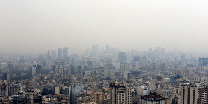 Tahran'da hava kirliliği nedeniyle okullar tatil edildi