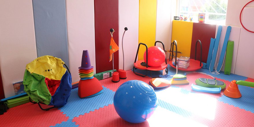 TİKA'dan engelli çocuklara yardım eli