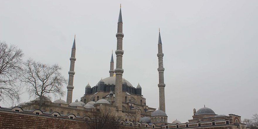 Selimiye'nin 'zaman belirleyicileri' varlığını koruyor