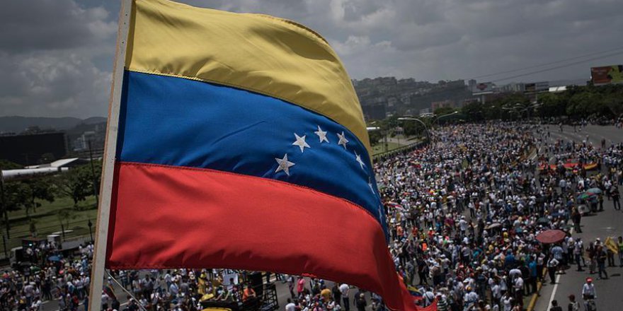 Venezuela'da devlet başkanı seçimi 22 Nisan'da yapılacak