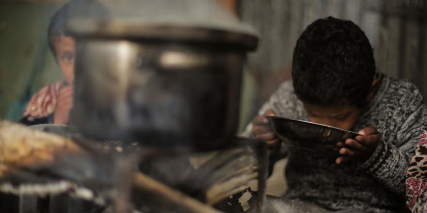 İsrail'den yardımların Gazze'ye girişine izin kararı