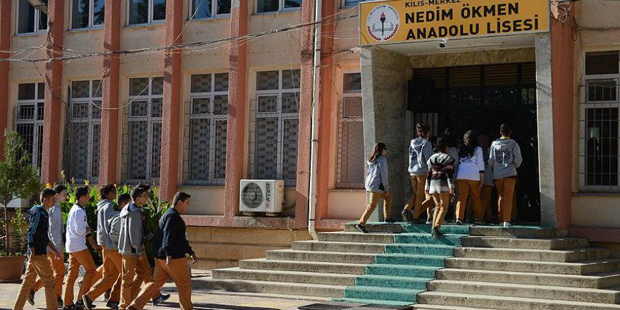 Kilis'te öğrenciler dersbaşı yapıyor